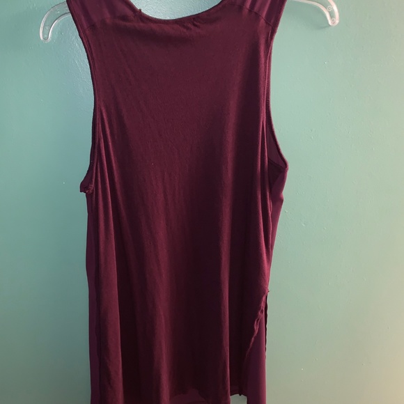 Medium Express Top - Picture 2 of 2